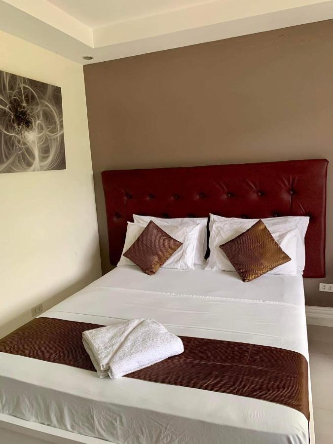 Adelaida Pensionne Hotel Santa Fe  Exterior photo